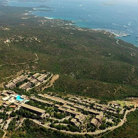 In With Garden Olbia