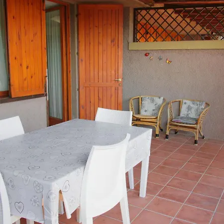 Appartement In With Garden Olbia