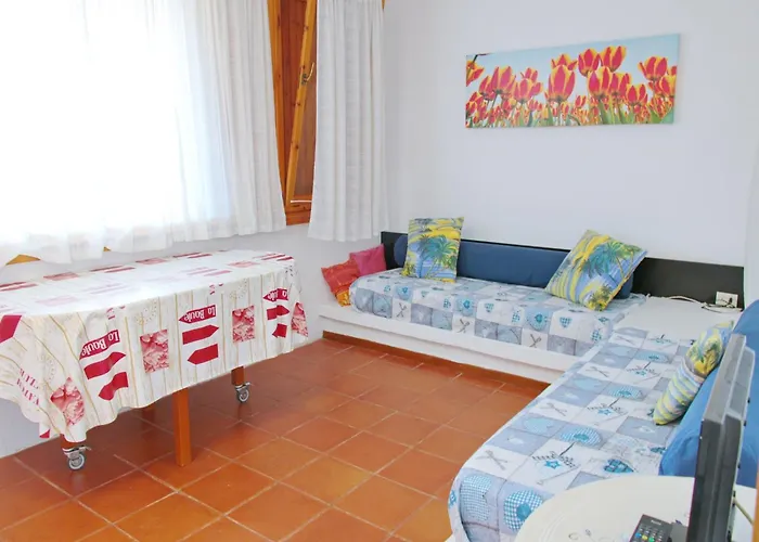 In With Garden Appartement *